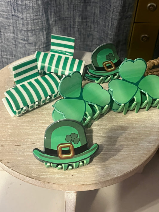 St Paddy Hair clip